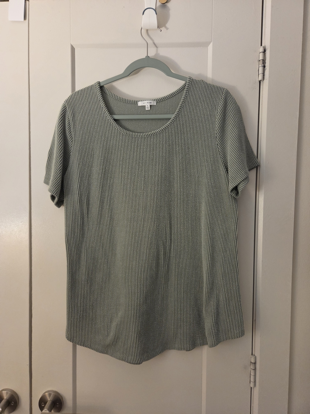 Plus Size Ribbed Short-Sleeve Tee